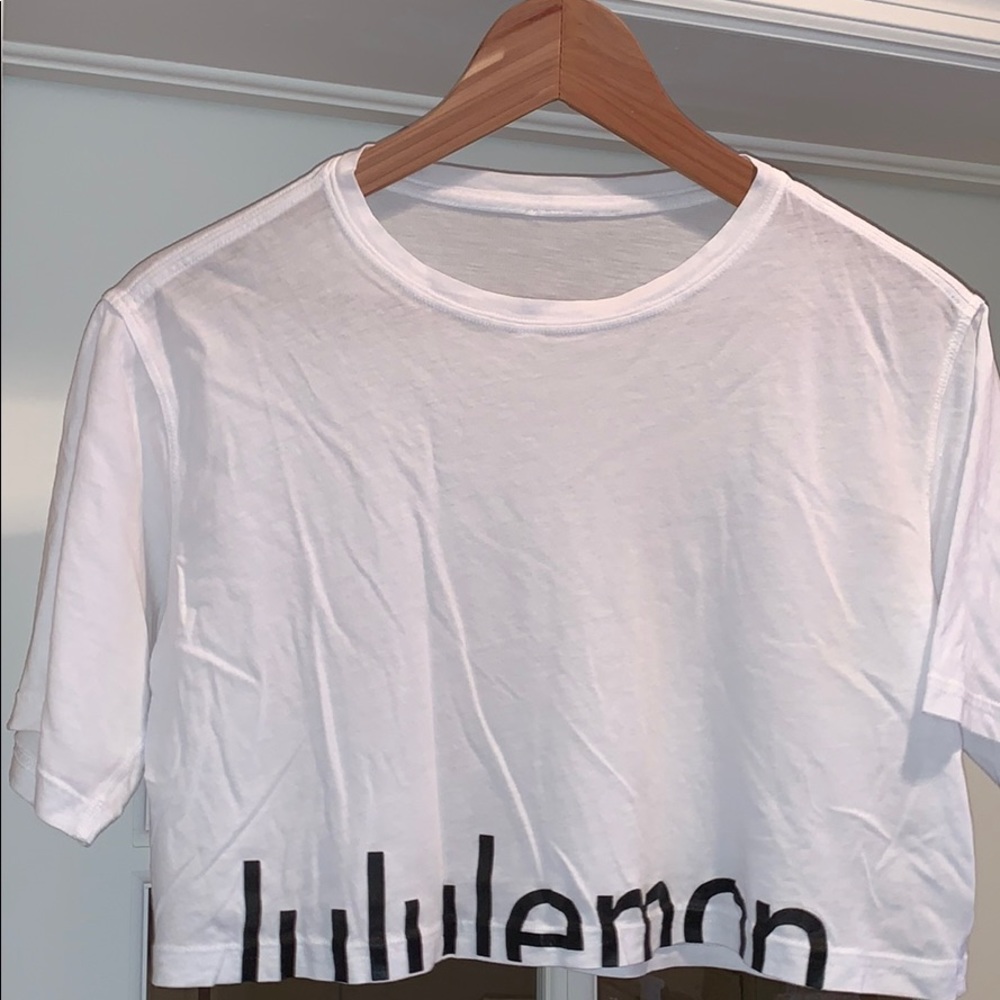 Lululemon Cortes Crop Tee (Expression)